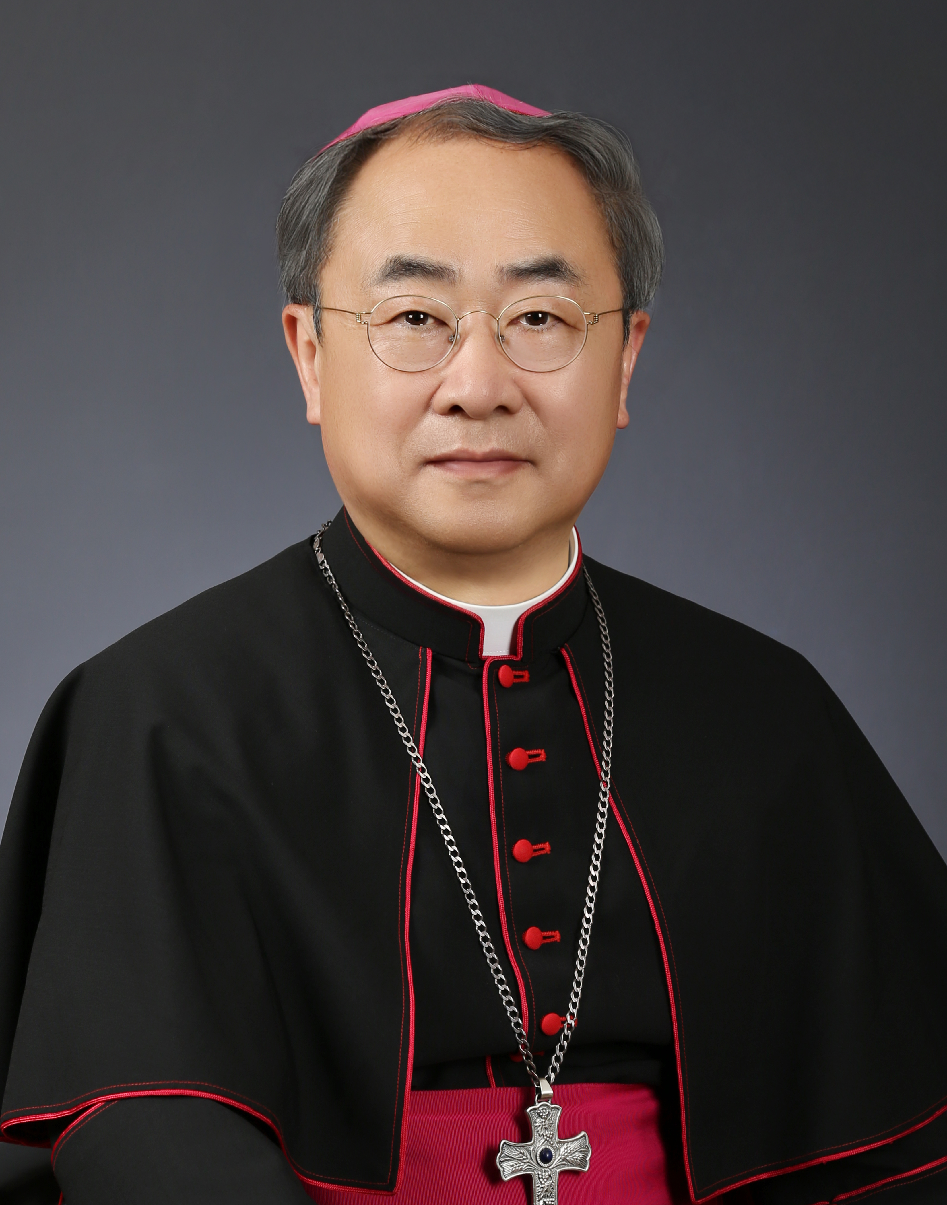 손희송 베네딕토